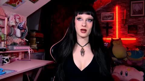 DEMONESS AMBER 666 online show from December 23, 5:35 am