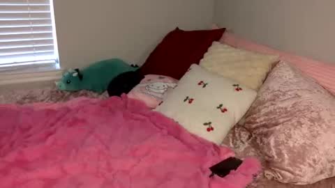 Amber 3 online show from March 25, 1:29 pm