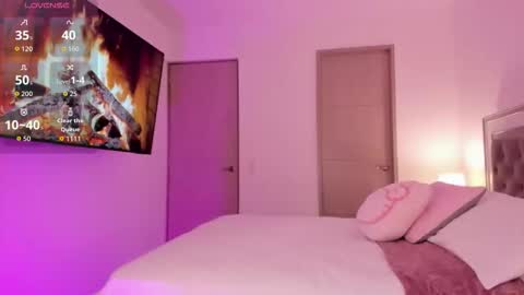 Amber online show from February 27, 11:30 pm