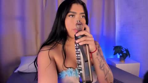 MISS AMBERR online show from March 7, 1:22 pm