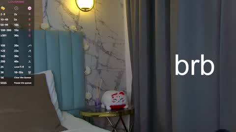 Amber online show from March 1, 9:15 pm