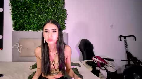 Snapshot of amberx_sweet chatting on September 23, 9:32 pm Amber online show from September 23, 9:32 pm