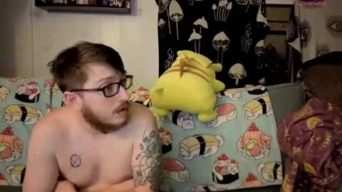 amburlicious online show from November 15, 3:41 am