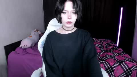 Amelia online show from September 15, 1:56 pm