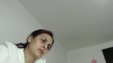 amelia online show from February 14, 4:15 am