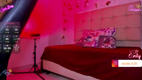 amelia_ferrerx online show from January 16, 6:22 am