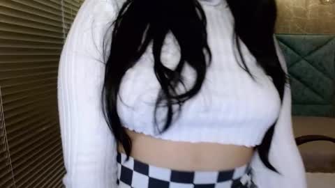 Snapshot of amelia_fry chatting on February 20, 4:18 am amelia_fry online show from February 20, 4:18 am