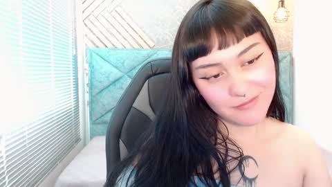Snapshot of amelia_fry chatting on February 23, 4:46 pm amelia_fry online show from February 23, 4:46 pm