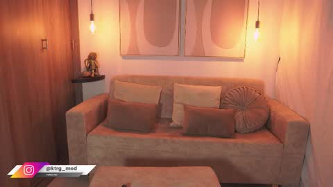    online show from March 11, 10:57 pm