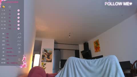 Amelie online show from November 25, 9:41 am