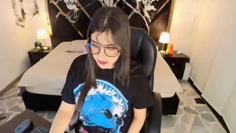 Ameli online show from November 12, 8:22 pm