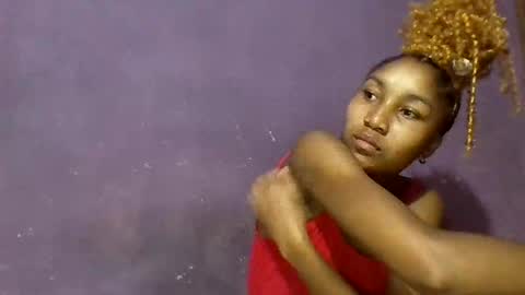 amelisy20005 online show from January 11, 8:37 pm