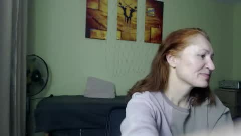 Snapshot of amelly777 chatting on October 13, 6:10 pm amelly777 online show from October 13, 6:10 pm
