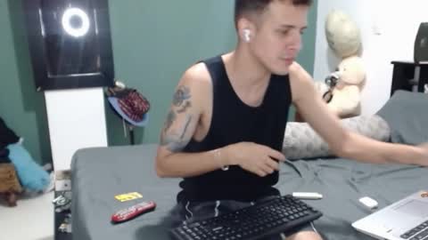 Lucian online show from October 3, 2:32 am