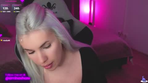 amina_haze online show from September 10, 8:21 pm