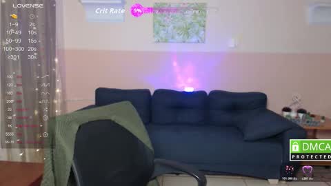 Snapshot of aminabeatris chatting on October 17, 11:25 am Amina online show from October 17, 11:25 am