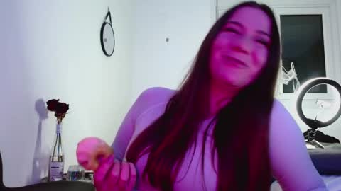 AmiraSkai online show from February 2, 7:25 pm