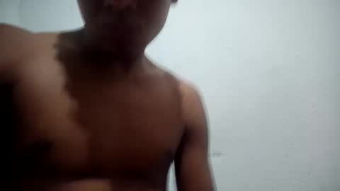 sandercito635 online show from December 19, 5:25 am