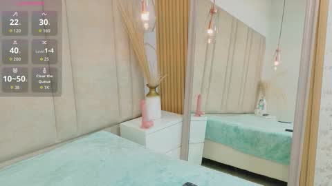    online show from December 16, 1:17 pm