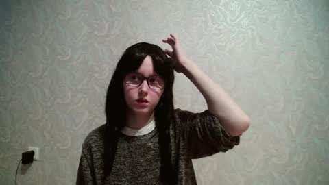 Amomira online show from February 11, 8:05 am