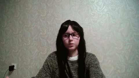 Amomira online show from February 11, 9:25 pm