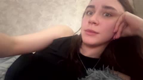 miss unforgettable online show from February 25, 6:00 pm