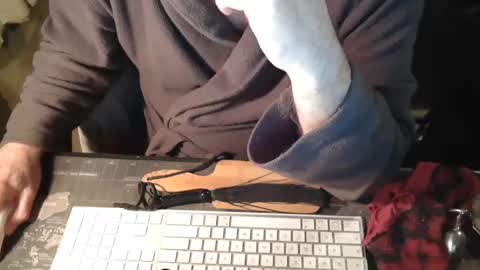 amslave4f online show from February 10, 8:09 am