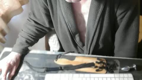 amslave4f online show from March 16, 10:52 am