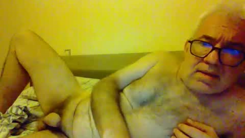 Snapshot of amstel69 chatting on September 24, 8:04 pm amstel69 online show from September 24, 8:04 pm