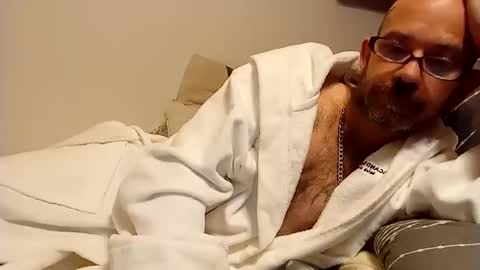Snapshot of amunrethegod chatting on January 12, 2:41 pm amunrethegod online show from January 12, 2:41 pm