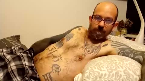 Snapshot of amunrethegod chatting on January 25, 3:30 pm amunrethegod online show from January 25, 3:30 pm