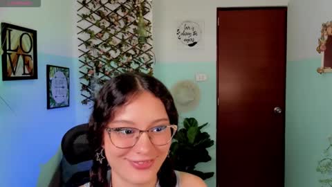 amy_adammss online show from November 19, 3:00 pm