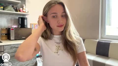 Amy Chill online show from September 19, 11:36 am