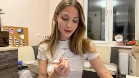 Amy Chill online show from November 16, 2:52 pm