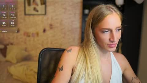 amy_johns_ online show from November 29, 2:36 pm