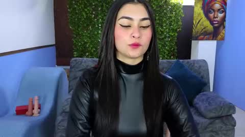 Amy online show from November 12, 7:16 pm