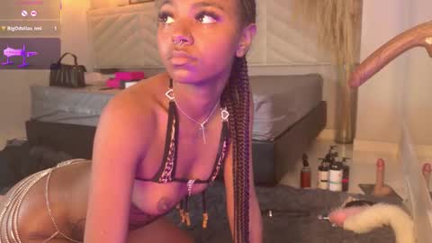 Amy online show from November 29, 9:55 pm