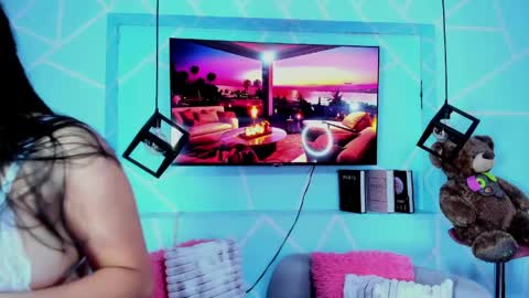 Emy Noa  online show from April 4, 1:01 am