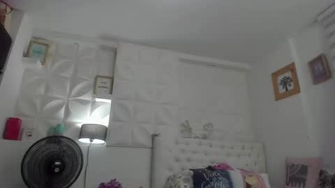 Amy Caroland online show from February 13, 2:12 am