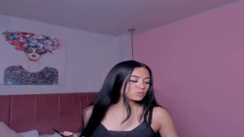 Snapshot of amy_saenz_ chatting on October 13, 10:12 pm amy_saenz_ online show from October 13, 10:12 pm
