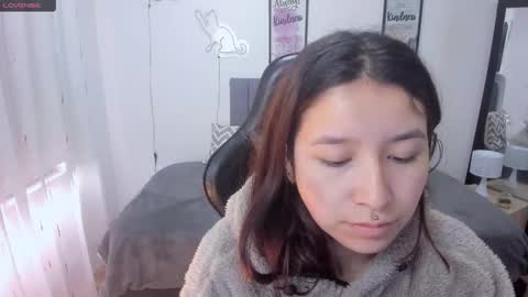 Snapshot of amy_sophiaa chatting on October 13, 1:13 pm Amy sophia 3 online show from October 13, 1:13 pm