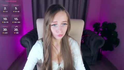 Amy online show from September 19, 4:54 pm