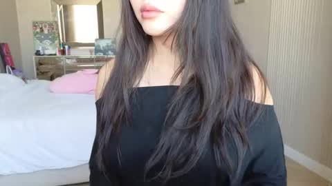 girl next door named Amy online show from October 11, 7:02 am