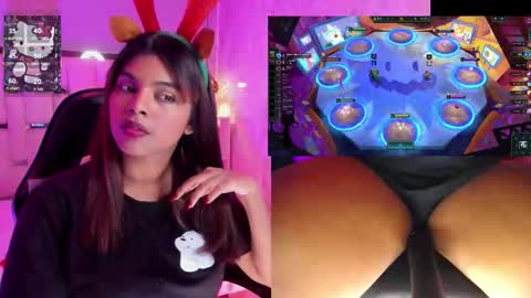 amyevan_ online show from November 23, 9:57 pm