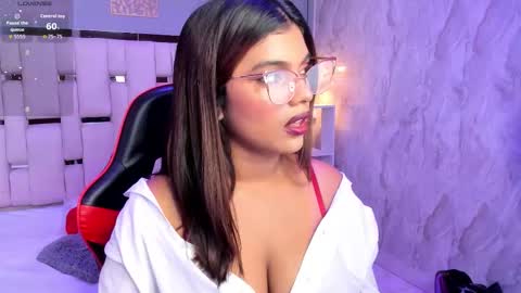 Snapshot of amyevan_ chatting on October 18, 9:30 pm amyevan_ online show from October 18, 9:30 pm