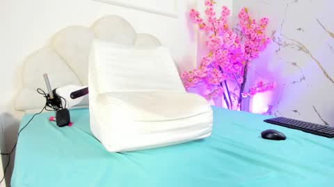 Amykord online show from October 15, 2:29 pm