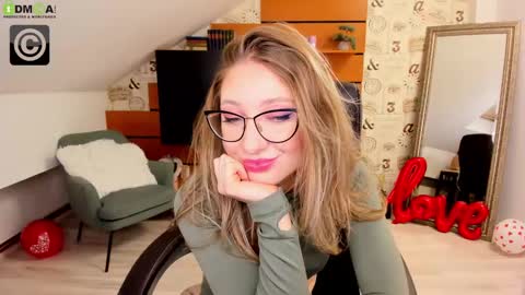 AmyRossie online show from February 20, 2:46 pm