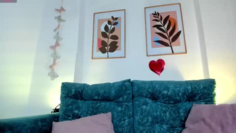 Snapshot of amysc chatting on February 26, 2:27 pm Amy online show from February 26, 2:27 pm