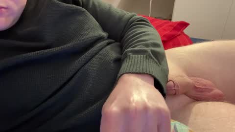 Snapshot of an0nym0us_usr chatting on January 6, 6:20 pm an0nym0us_usr online show from January 6, 6:20 pm