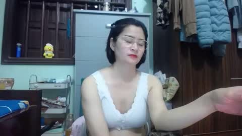 an_naughty online show from March 28, 8:38 am